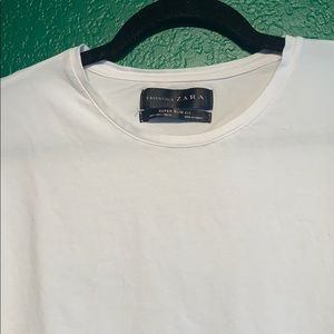 Zara Essentials Super Slim Fit Tee